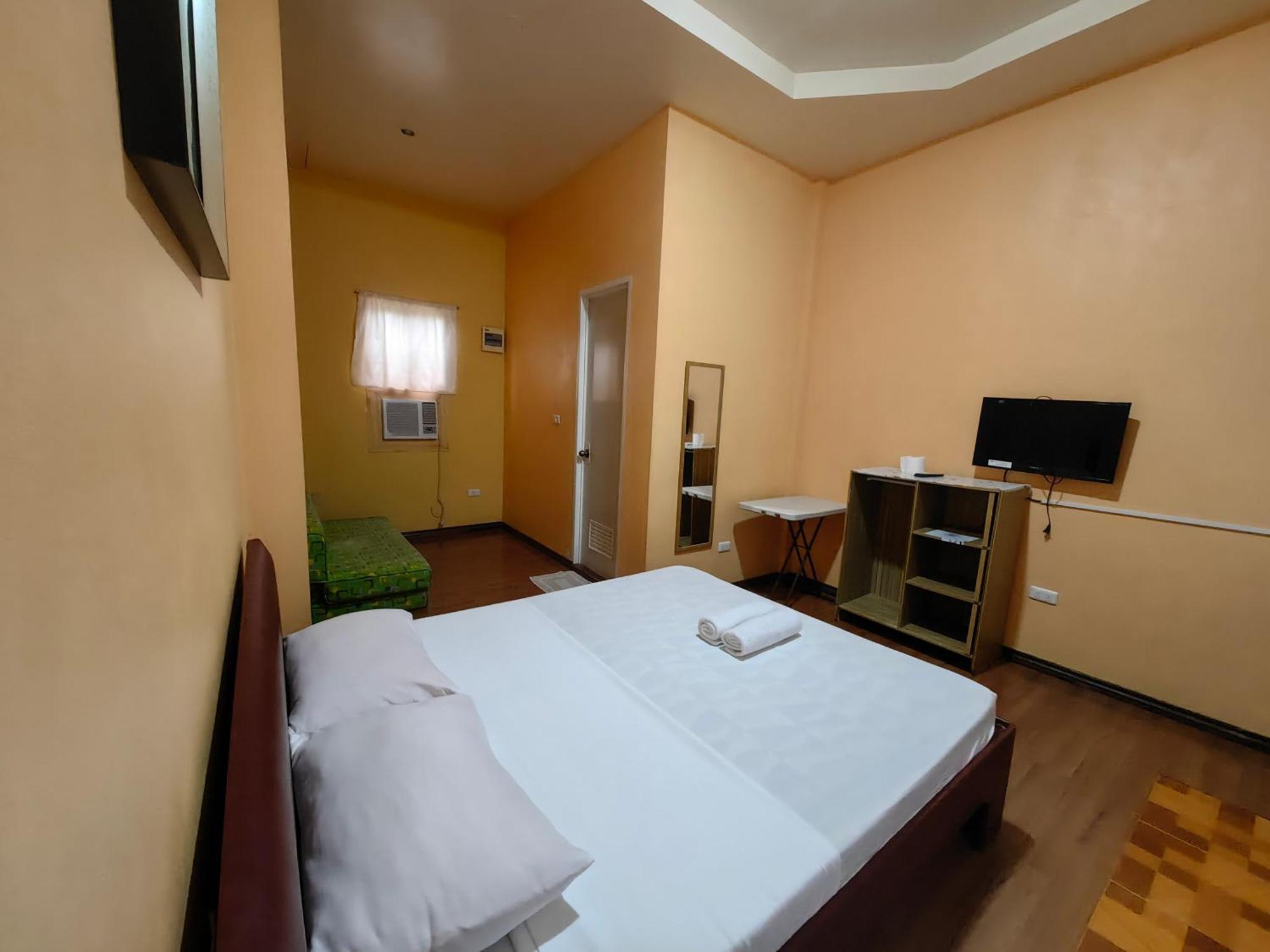 Lagnason's Place Oslob Extérieur photo