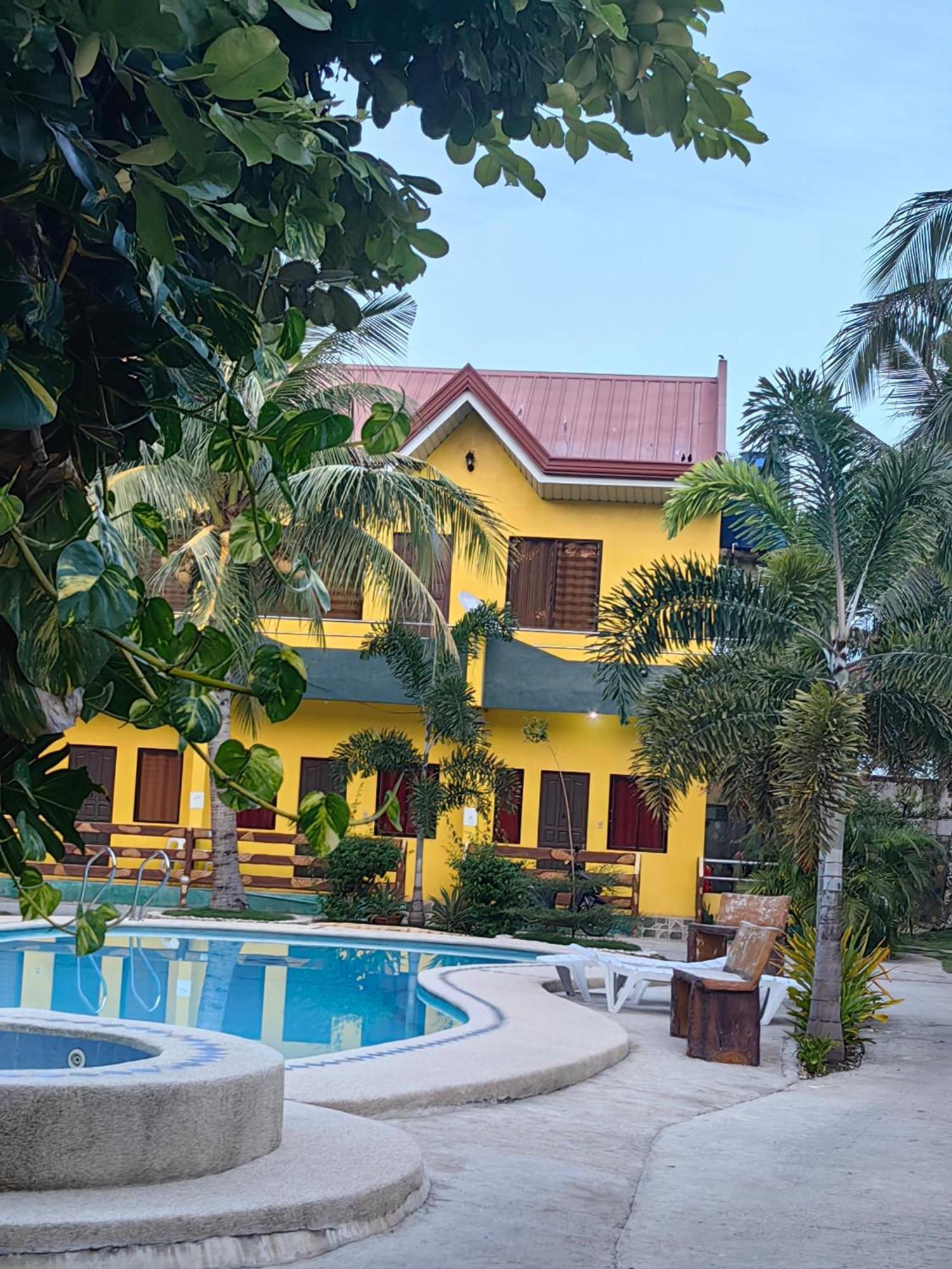 Lagnason's Place Oslob Extérieur photo